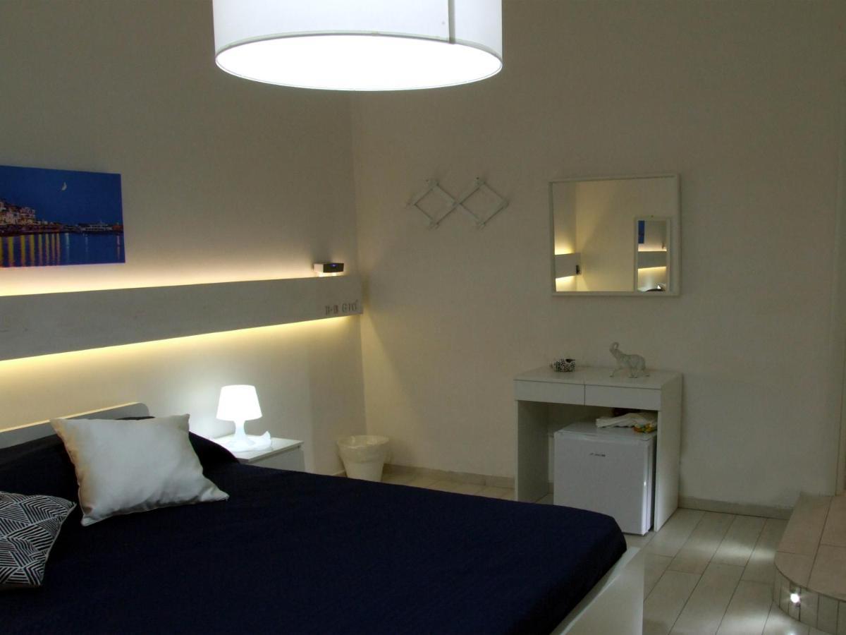 B&B Phistelia 포츠올리 외부 사진